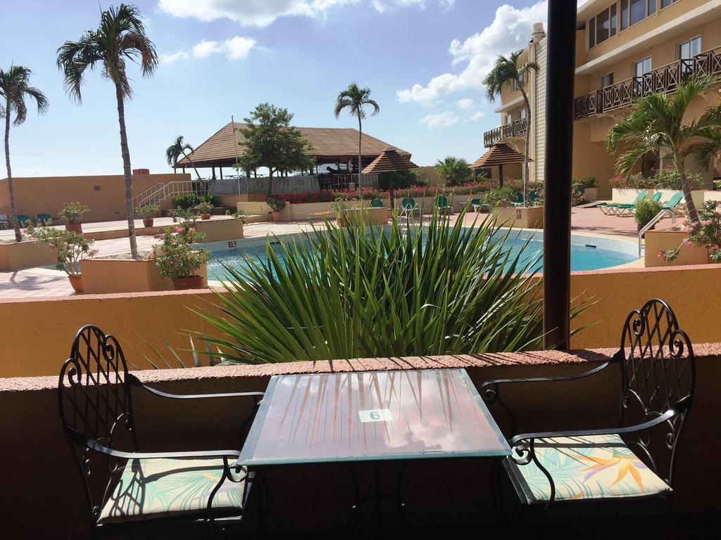 Plaza Hotel Curacao & Casino Willemstad Exterior photo